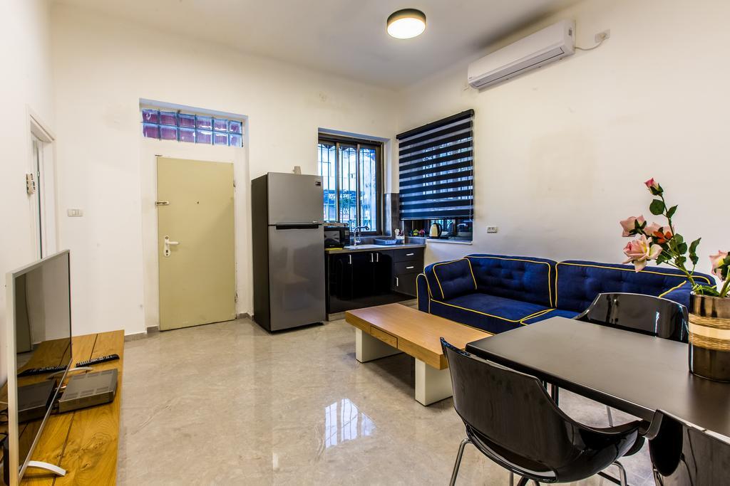 Sunset Beach Apartments Тель-Авив Экстерьер фото