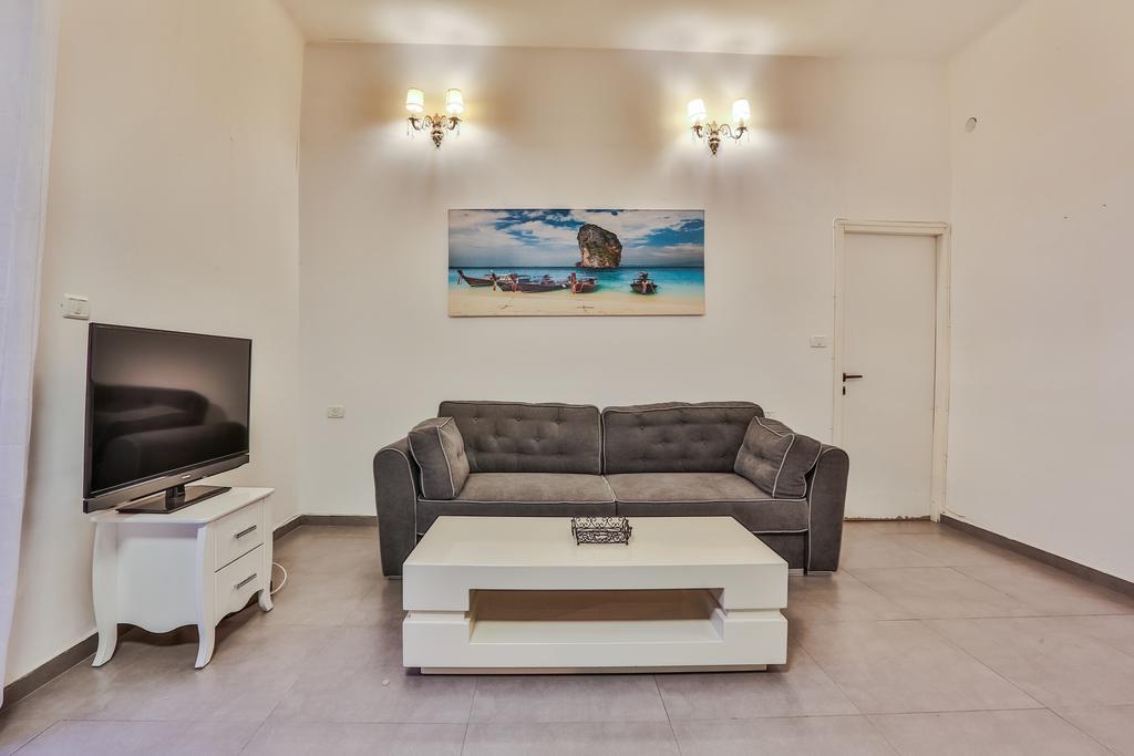 Sunset Beach Apartments Тель-Авив Экстерьер фото